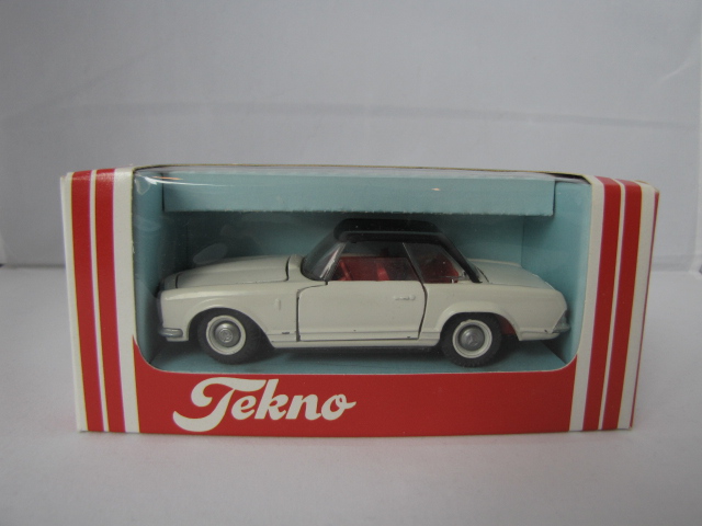 Mercedes 280sl plastic model #6