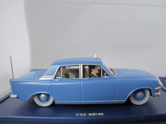 Taxi Ford Zephyr scale 1 43 Black Island taxidriver and Tintin and Snowy