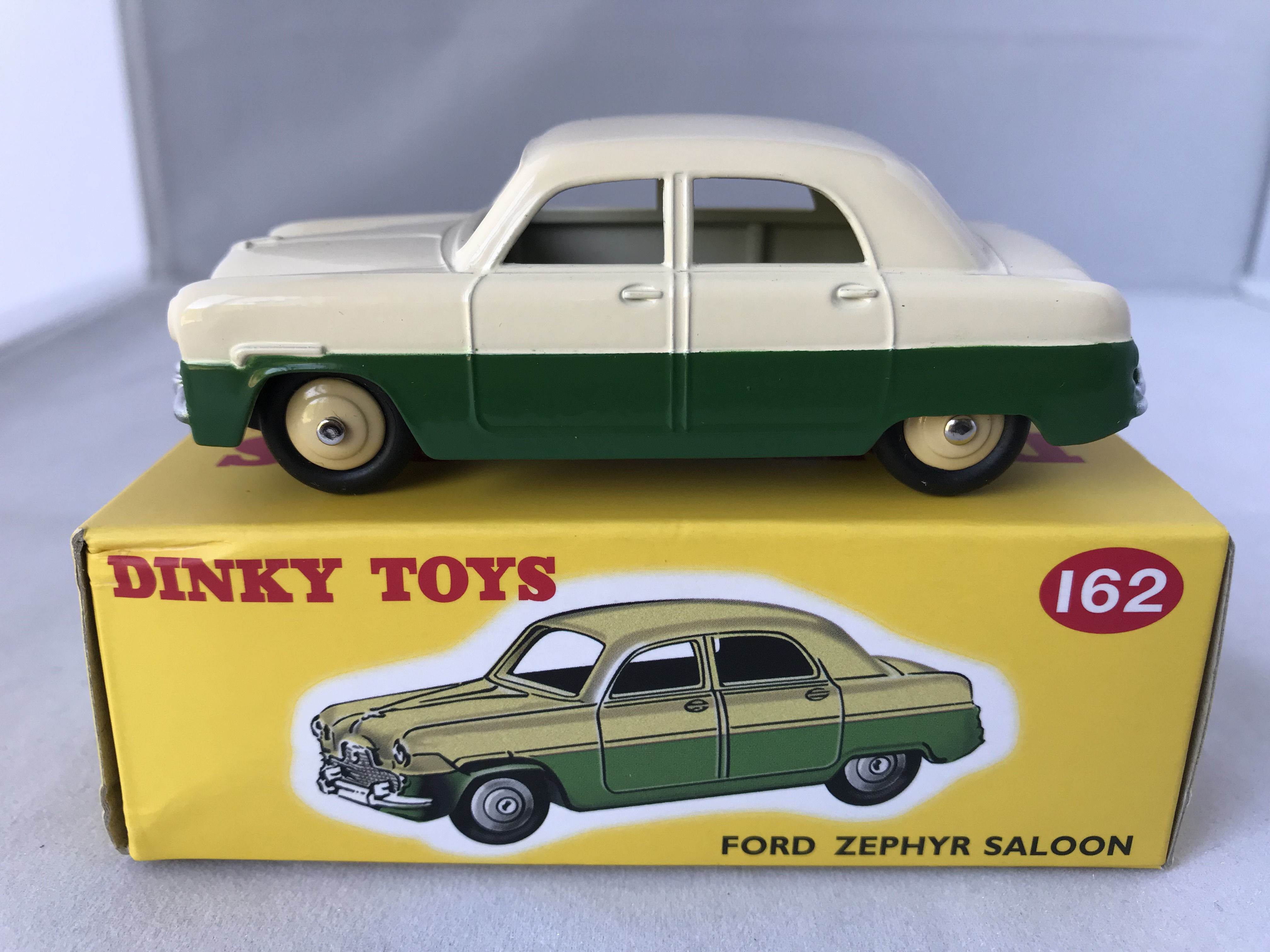 162 choose 1/43 Dinky Toys Atlas/Deagostini Ford Zephyr Saloon/Hatchback Ref 
